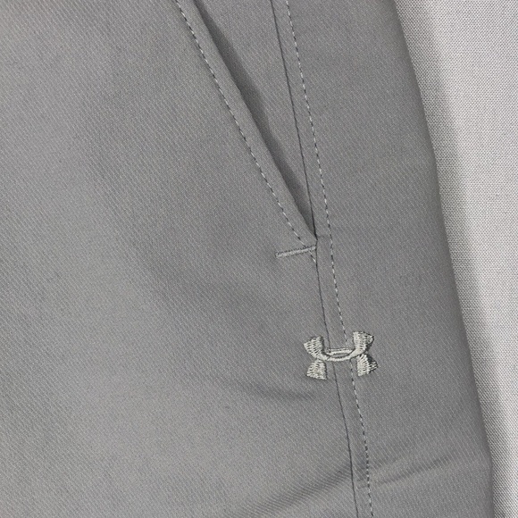 UNDER ARMOUR UA Loose Men’s Match Play Tapered Gray Golf Shorts 9” - Picture 6 of 9
